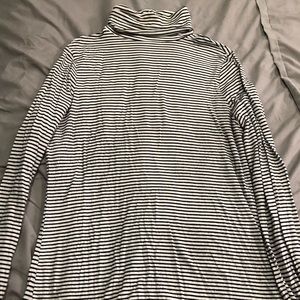 Black and white striped turtleneck shirt